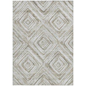 Homeroots 3' Artichoke Green And Sage Geometric Washable Indoor Outdoor Area Rug For Stylish Spaces 5' X 8' Polyester 586661
