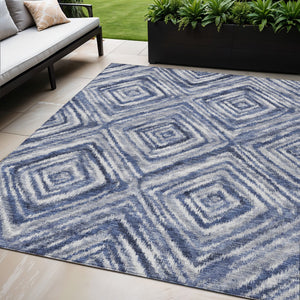 Homeroots 3' Artichoke Green And Sage Geometric Washable Indoor Outdoor Area Rug For Stylish Spaces 5' X 8' Polyester 586673