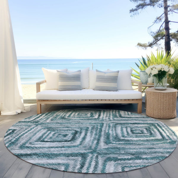 Homeroots 3' Artichoke Green And Sage Geometric Washable Indoor Outdoor Area Rug For Stylish Spaces 8' Round Polyester 586692