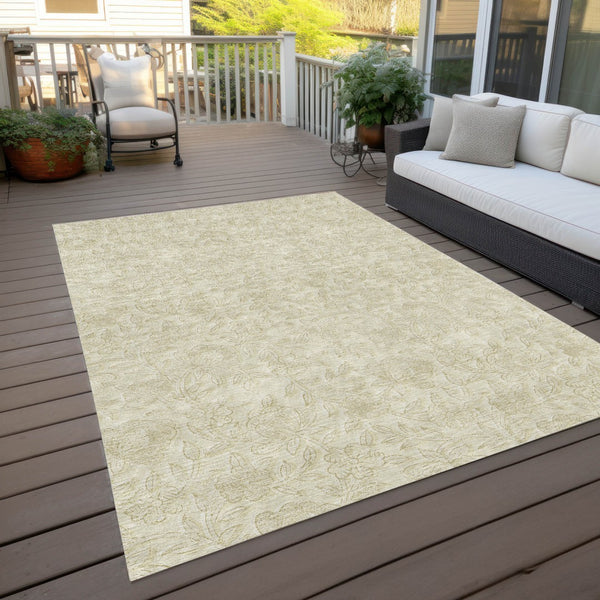 Homeroots 3' Floral Area Rug In Artichoke And Mint Green - Washable, Durable, Perfect For Indoor & Outdoor Use 3' X 5' Polyester 586702