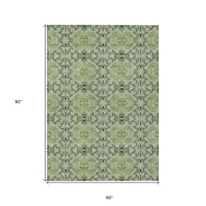 Homeroots 3' Elegant Artichoke Green Medallion Rug - Washable Indoor/Outdoor Solution For Any Space 5' X 8' Polyester 586733