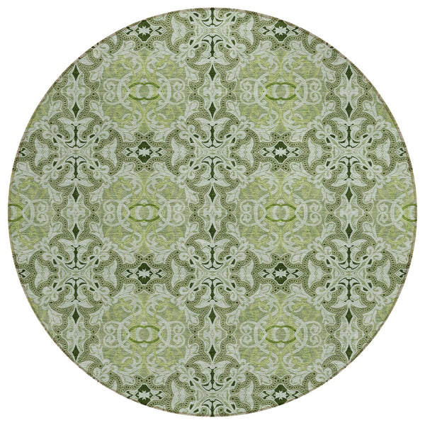 Homeroots 3' Elegant Artichoke Green Medallion Rug - Washable Indoor/Outdoor Solution For Any Space 8' Round Polyester 586734