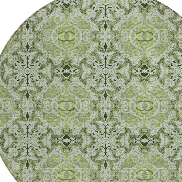 Homeroots 3' Elegant Artichoke Green Medallion Rug - Washable Indoor/Outdoor Solution For Any Space 8' Round Polyester 586734