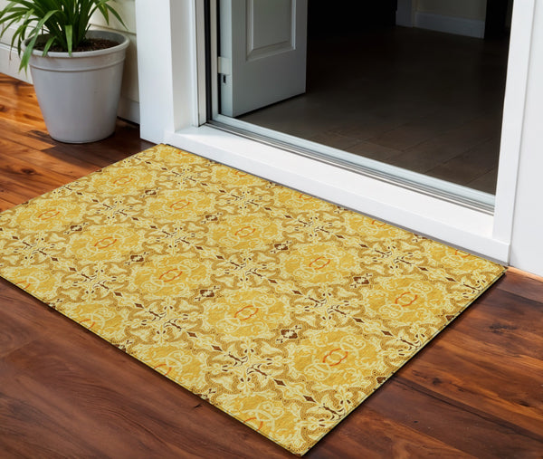 Homeroots 3' Elegant Artichoke Green Medallion Rug - Washable Indoor/Outdoor Solution For Any Space 3' X 5' Polyester 586756