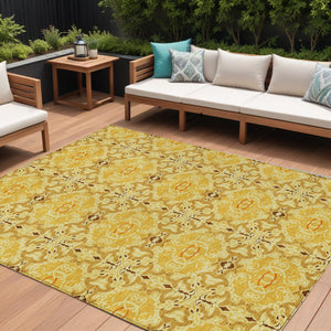 Homeroots 3' Elegant Artichoke Green Medallion Rug - Washable Indoor/Outdoor Solution For Any Space 8' X 10' Polyester 586759