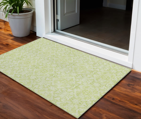 Homeroots 3' Artichoke Green Medallion Washable Area Rug - Stylish, Durable, Indoor Outdoor Decor Solution 3' X 5' Polyester 586780