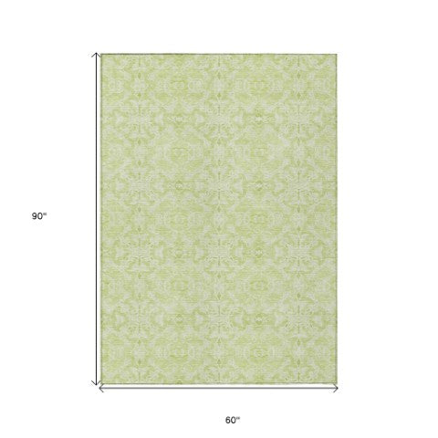 Homeroots 3' Artichoke Green Medallion Washable Area Rug - Stylish, Durable, Indoor Outdoor Decor Solution 5' X 8' Polyester 586781