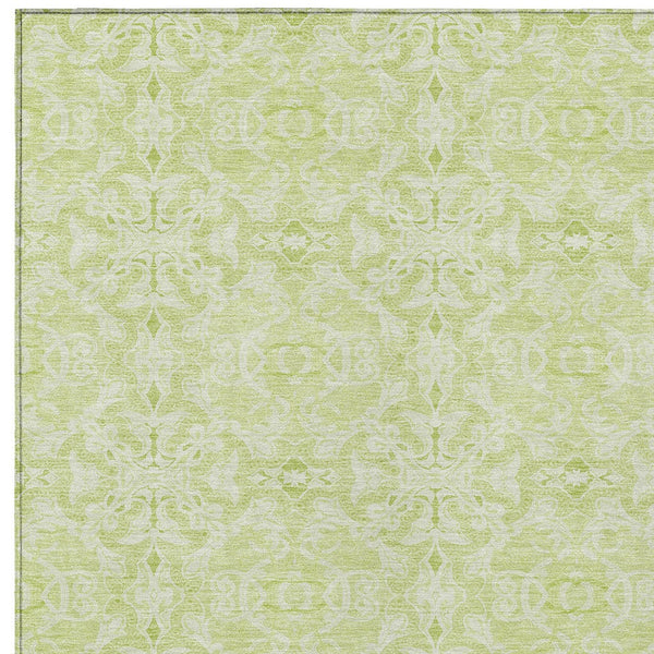 Homeroots 3' Artichoke Green Medallion Washable Area Rug - Stylish, Durable, Indoor Outdoor Decor Solution 10' X 14' Polyester 586785