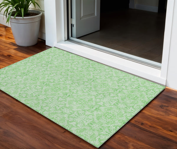 Homeroots 3' Artichoke Green Medallion Washable Area Rug - Stylish, Durable, Indoor Outdoor Decor Solution 3' X 5' Polyester 586792