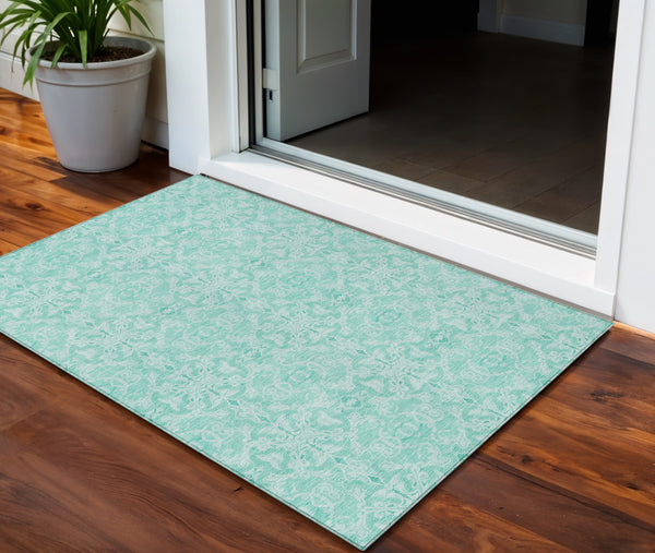 Homeroots 3' Artichoke Green Medallion Washable Area Rug - Stylish, Durable, Indoor Outdoor Decor Solution 3' X 5' Polyester 586840