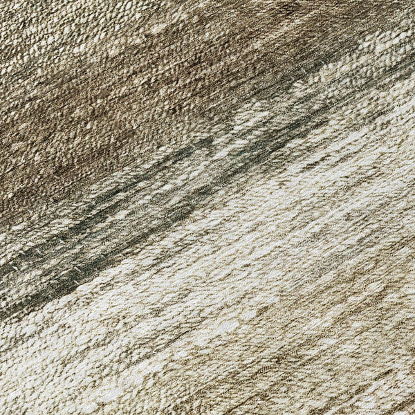 Homeroots 3' Beige Ivory And Brown Ombre Washable Area Rug – Perfect For Indoor & Outdoor Spaces, Durable Design 8' Round Polyester 586890