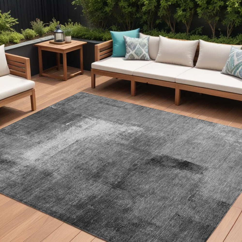 HomeRoots 9' Modern Abstract Gray Silver Charcoal Area Rug - Washable, Durable Design for Indoor & Outdoor Use 9' X 12' 586934