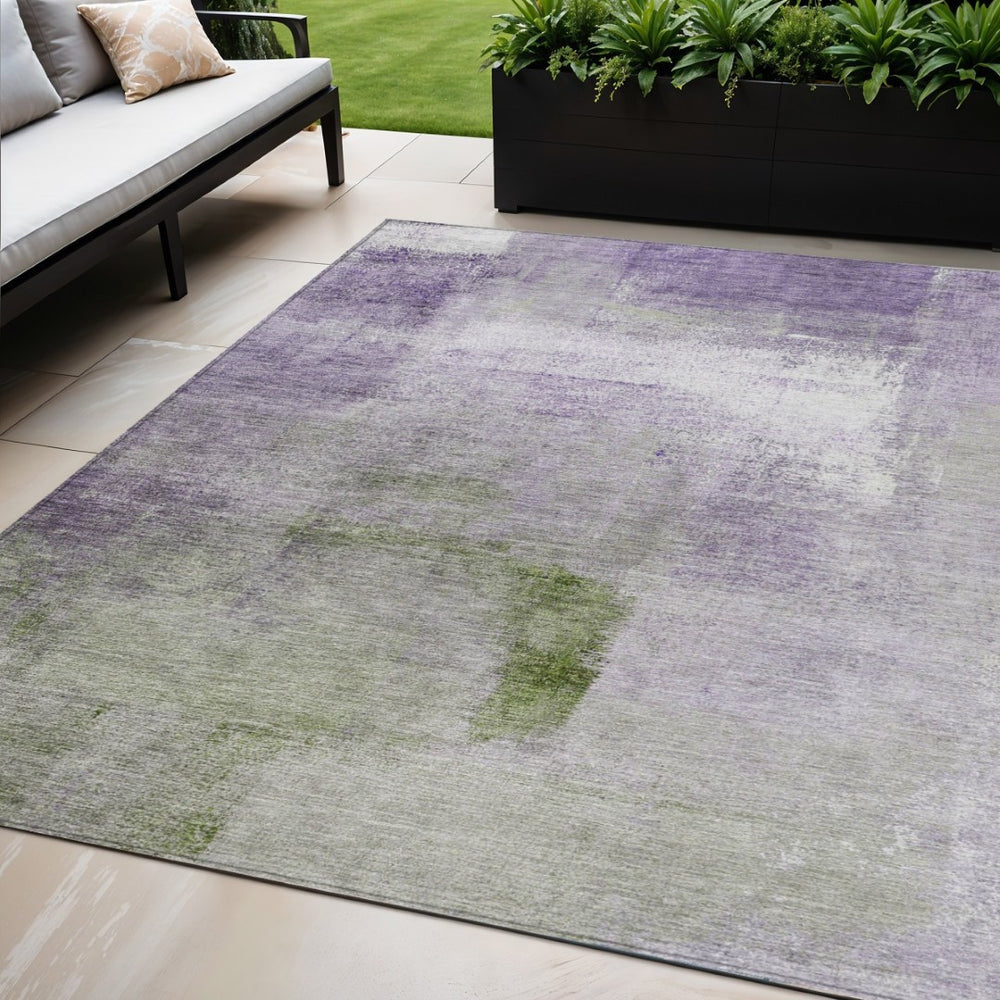 HomeRoots 5' Abstract Washable Area Rug in Purple and Green Hues – Stylish Indoor/Outdoor Home Decor Accent 5' X 8' 586943