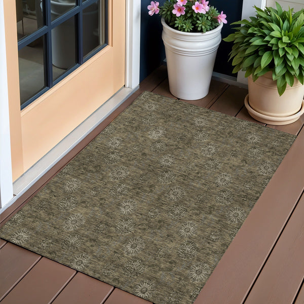 Homeroots 3' Brown And Beige Floral Washable Area Rug – Perfect For Indoor And Outdoor Spaces, Durable Design 3' X 5' Polyester 586960