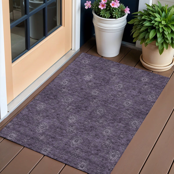 Homeroots 3' Brown And Beige Floral Washable Area Rug – Perfect For Indoor And Outdoor Spaces, Durable Design 3' X 5' Polyester 586972