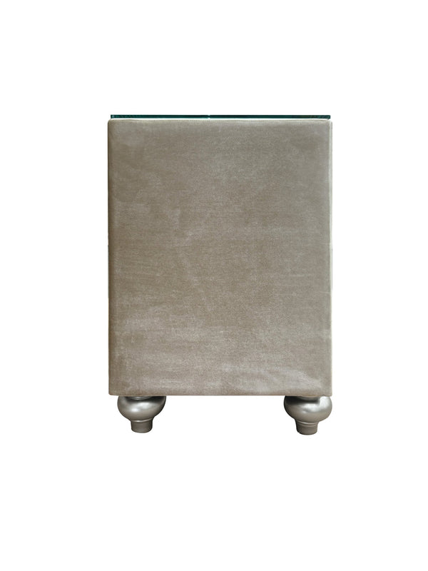 English Elm Lucienne Beige Velvet Nightstand with Tufted Velvet-Lined Drawers, 3-Drawer Luxe Accent Table, 70lb Top B2726P294448