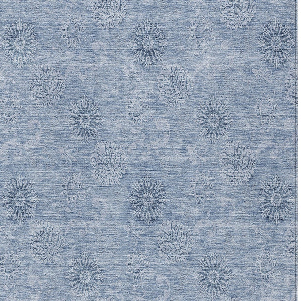 Homeroots 3' Gold Floral Washable Area Rug - Durable Indoor Outdoor Accent For Living Room, Patio & More 8' X 10' Polyester 587023