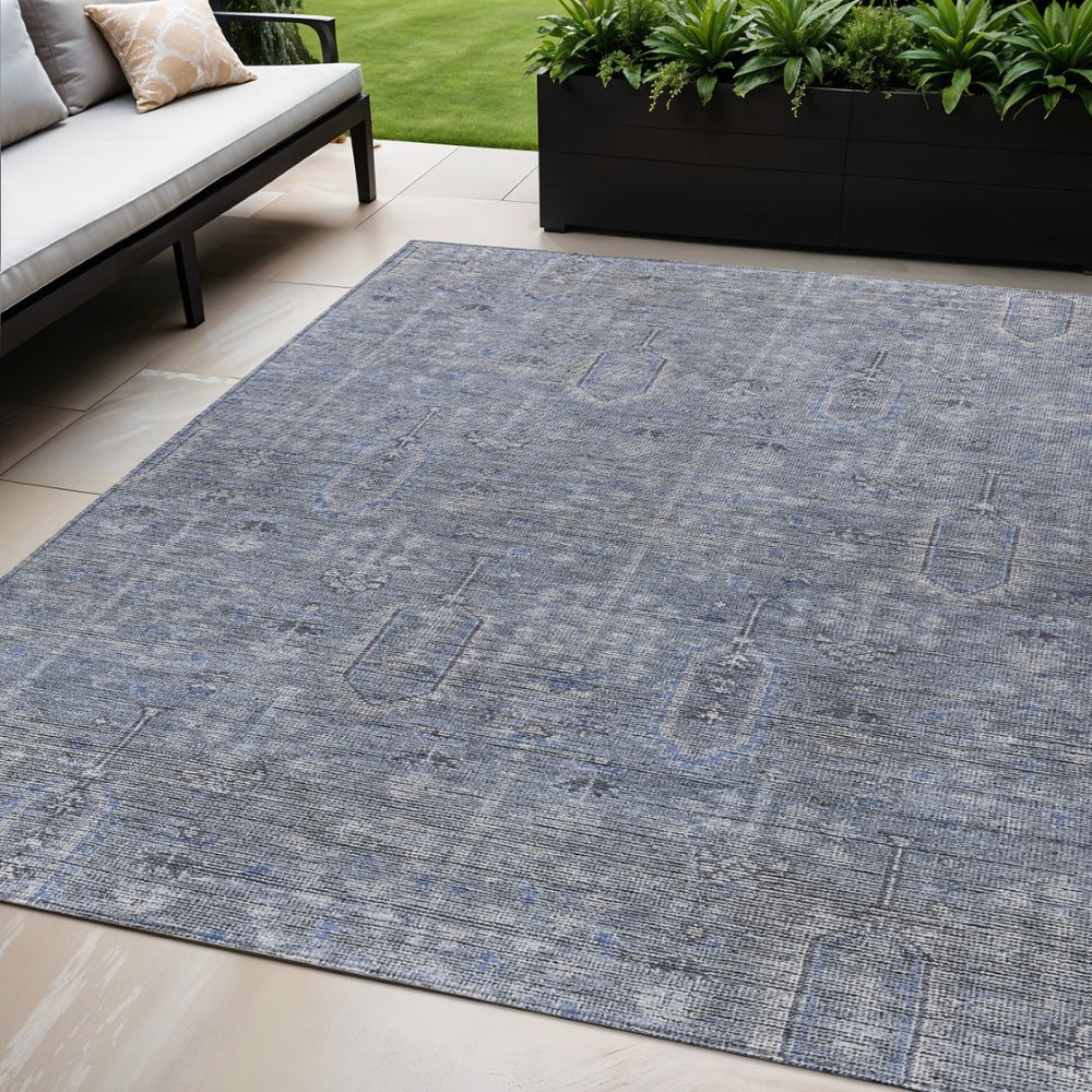 HomeRoots 5' Southwestern Navy Blue and Gray Area Rug – Washable, Durable Design for Indoor and Outdoor Use 5' X 8' 587039