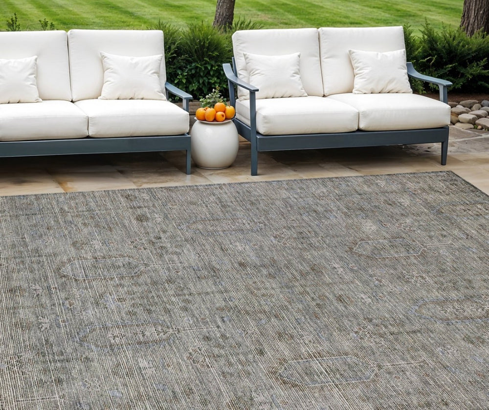 HomeRoots 9' Gray and Silver Southwestern Area Rug – Durable, Washable, Indoor/Outdoor Design for Any Space 9' X 12' 587054