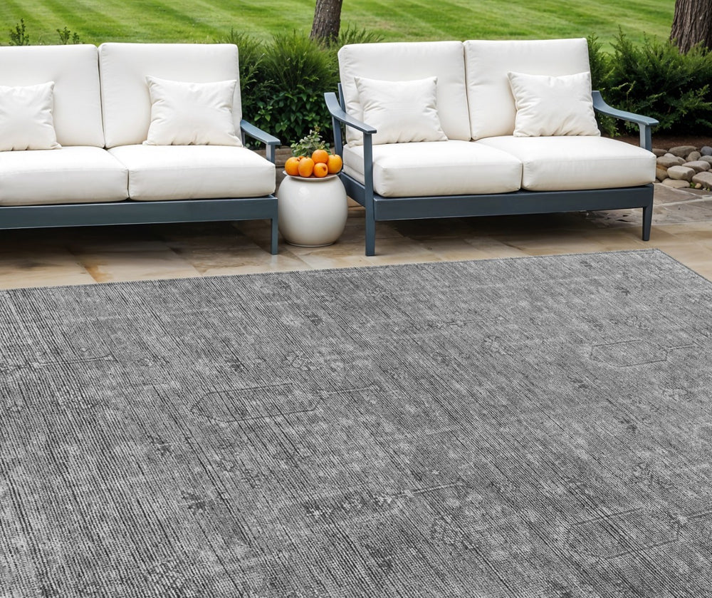 HomeRoots 9' Southwestern Washable Area Rug in Gray and Charcoal - Durable for Indoor & Outdoor Use, Easy Care 9' X 12' 587066