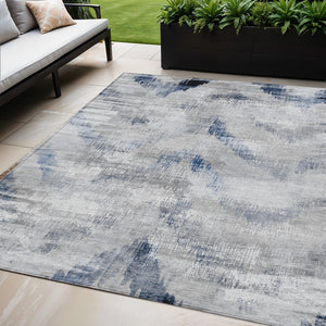 Homeroots 3'' Gray Silver And Blue Abstract Washable Area Rug For Indoor And Outdoor Spaces, Stain Resistant 5' X 8' Polyester 587105