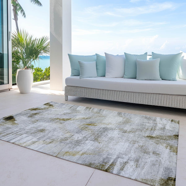 Homeroots 3'' Gray Silver And Blue Abstract Washable Area Rug For Indoor And Outdoor Spaces, Stain Resistant 9' X 12' Polyester 587114