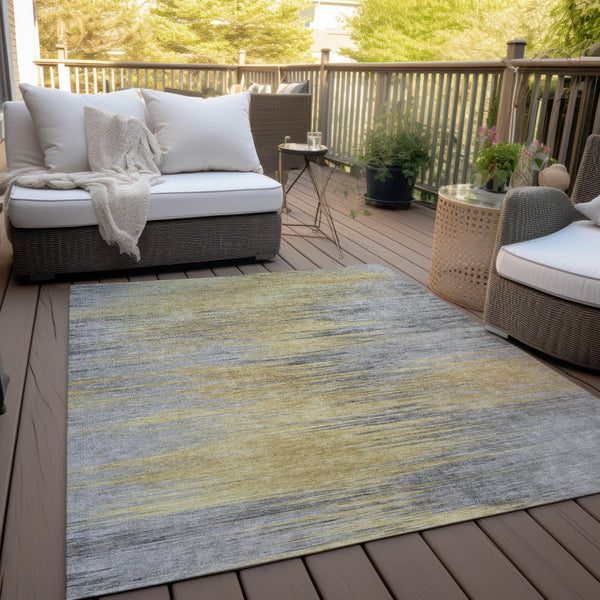 Homeroots 3' Denim Blue Abstract Washable Indoor Outdoor Area Rug - Stylish, Durable, And Easy To Maintain 5' X 8' Polyester 587165
