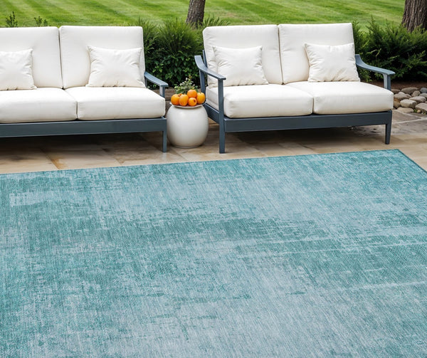 Homeroots 3' Aqua Teal Blue And Gray Abstract Washable Rug For Stylish Indoor And Outdoor Spaces, Durable Design 9' X 12' Polyester 587258