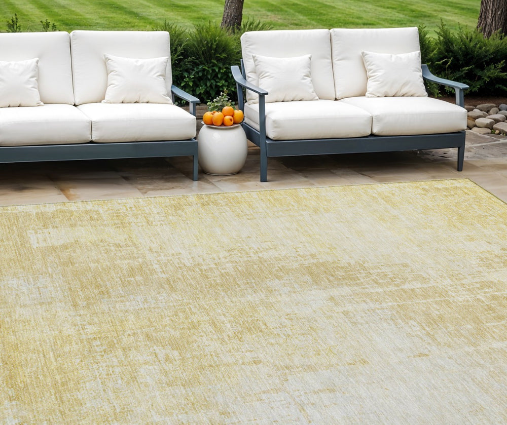 HomeRoots 9' Gold Ivory and Beige Abstract Washable Area Rug – Perfect for Indoor and Outdoor Spaces! 9' X 12' 587282