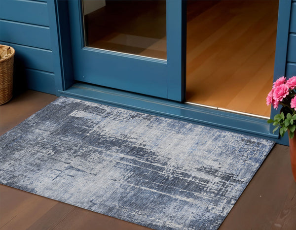 Homeroots 3' Aqua Teal Blue And Gray Abstract Washable Rug For Stylish Indoor And Outdoor Spaces, Durable Design 3' X 5' Polyester 587290