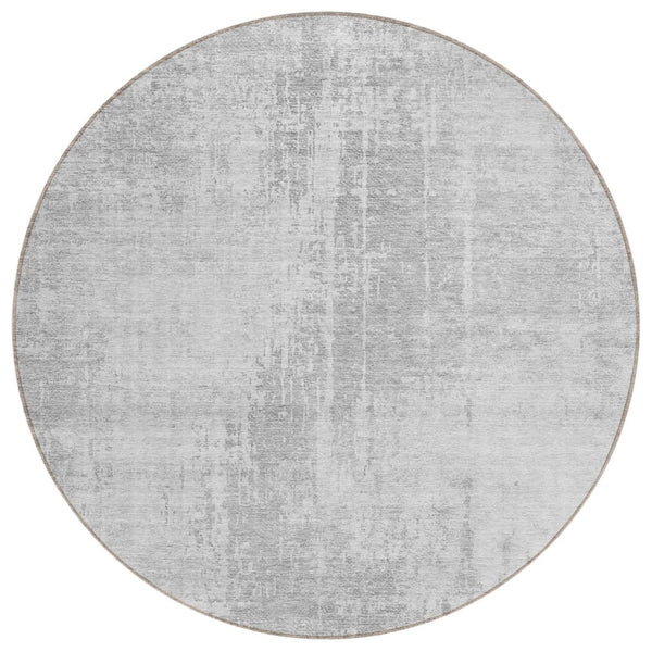 HomeRoots 5' Silver and Gray Abstract Area Rug - Stylish, Washable, Durable Indoor-Outdoor Design for Any Space 8' Round 587304