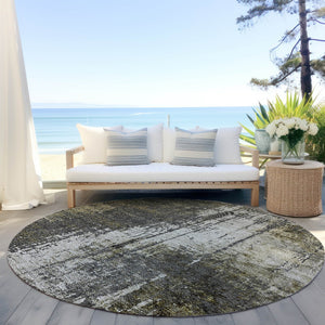 Homeroots 3' Stylish Abstract Beige Brown Gray Washable Area Rug For Indoor Outdoor Living Spaces 8' Round Polyester 587328