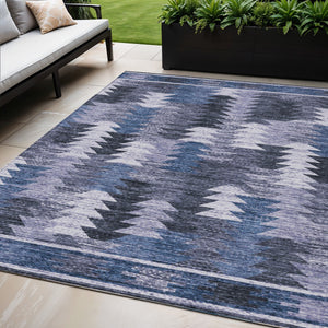 Homeroots 3' Navy Blue And Sky Blue Southwestern Washable Area Rug For Stylish Indoor Or Outdoor Spaces 5' X 8' Polyester 587333