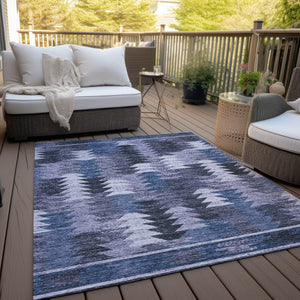 Homeroots 3' Navy Blue And Sky Blue Southwestern Washable Area Rug For Stylish Indoor Or Outdoor Spaces 5' X 8' Polyester 587333