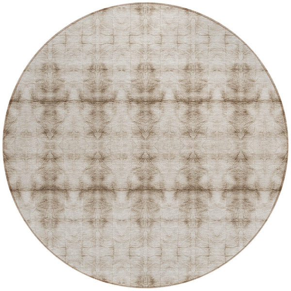 Homeroots 3' Beige Taupe & Tan Geometric Washable Area Rug – Perfect For Indoor & Outdoor Spaces, Durable Design 8' Round Polyester 587352
