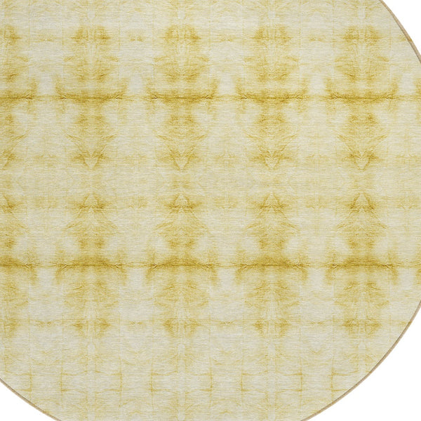 Homeroots 3' Beige Taupe & Tan Geometric Washable Area Rug – Perfect For Indoor & Outdoor Spaces, Durable Design 8' Round Polyester 587382