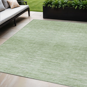 Homeroots 3' Artichoke Green Abstract Washable Area Rug - Ideal For Indoor And Outdoor Spaces, Stain Resistant 5' X 8' Polyester 587387