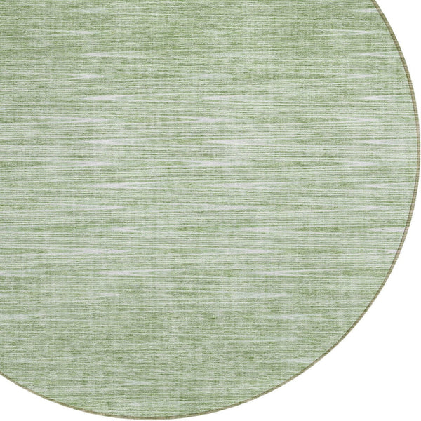 Homeroots 3' Artichoke Green Abstract Washable Area Rug - Ideal For Indoor And Outdoor Spaces, Stain Resistant 8' Round Polyester 587388