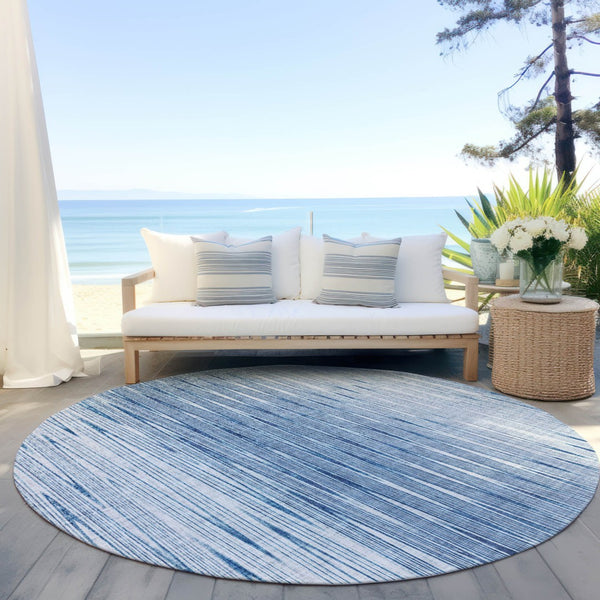 Homeroots 3' Artichoke Green Abstract Washable Area Rug - Ideal For Indoor And Outdoor Spaces, Stain Resistant 8' Round Polyester 587400