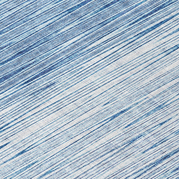 Homeroots 3' Artichoke Green Abstract Washable Area Rug - Ideal For Indoor And Outdoor Spaces, Stain Resistant 8' Round Polyester 587400