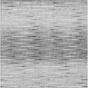 Homeroots 3' Artichoke Green Abstract Washable Area Rug - Ideal For Indoor And Outdoor Spaces, Stain Resistant 5' X 8' Polyester 587411