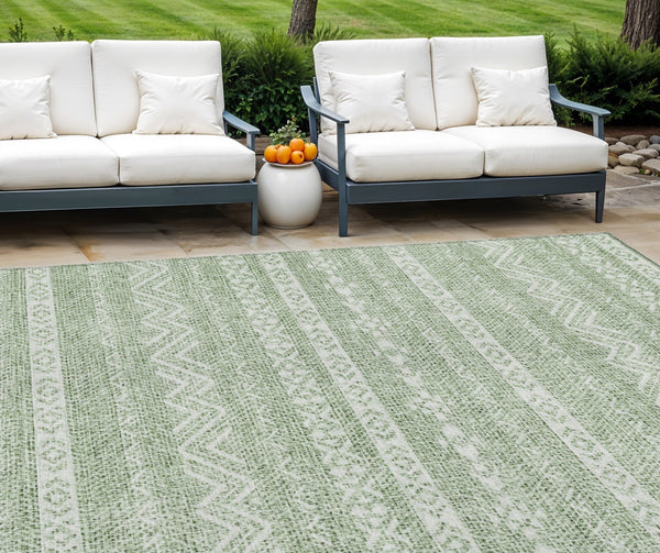 Homeroots 3' Artichoke Green Southwestern Washable Area Rug - Perfect For Indoor And Outdoor Spaces! 9' X 12' Polyester 587504
