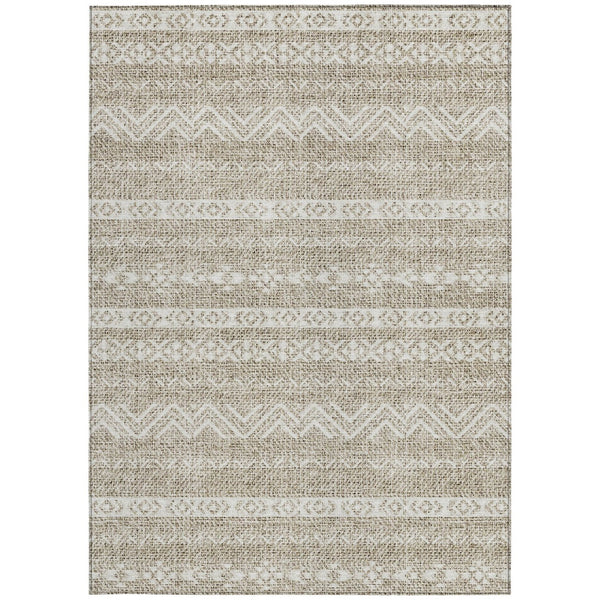 Homeroots 3' Artichoke Green Southwestern Washable Area Rug - Perfect For Indoor And Outdoor Spaces! 5' X 8' Polyester 587507