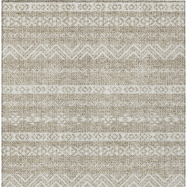 Homeroots 3' Artichoke Green Southwestern Washable Area Rug - Perfect For Indoor And Outdoor Spaces! 8' X 10' Polyester 587509