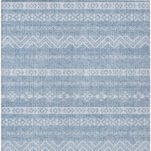 Homeroots 3' Artichoke Green Southwestern Washable Area Rug - Perfect For Indoor And Outdoor Spaces! 5' X 8' Polyester 587519