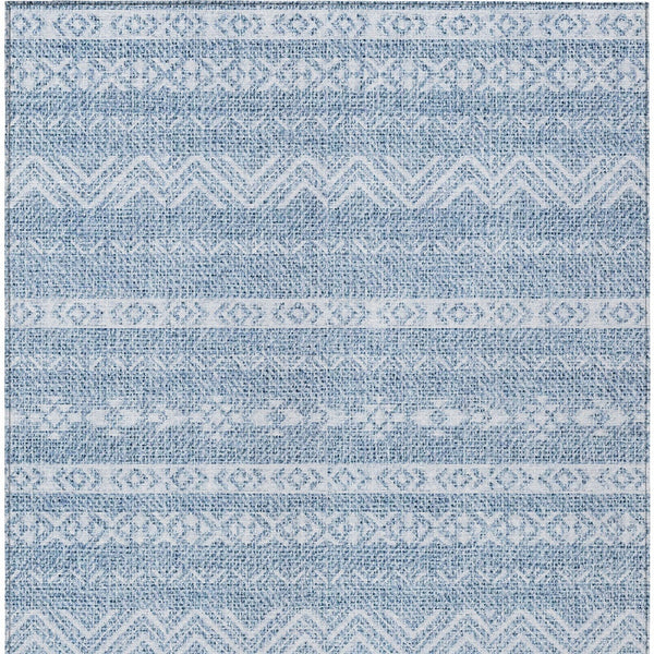 Homeroots 3' Artichoke Green Southwestern Washable Area Rug - Perfect For Indoor And Outdoor Spaces! 5' X 8' Polyester 587519