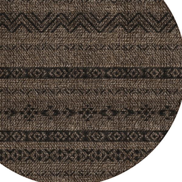 Homeroots 3' Artichoke Green Southwestern Washable Area Rug - Perfect For Indoor And Outdoor Spaces! 8' Round Polyester 587526