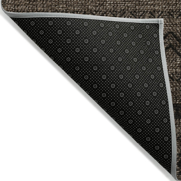 Homeroots 3' Artichoke Green Southwestern Washable Area Rug - Perfect For Indoor And Outdoor Spaces! 9' X 12' Polyester 587528