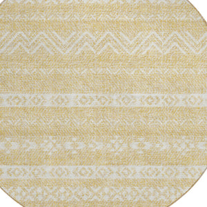 Homeroots 3' Artichoke Green Southwestern Washable Area Rug - Perfect For Indoor And Outdoor Spaces! 8' Round Polyester 587532