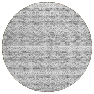 HomeRoots 5' Gray and Silver Southwestern Area Rug - Washable, Durable Design for Indoor and Outdoor Use 8' Round 587538